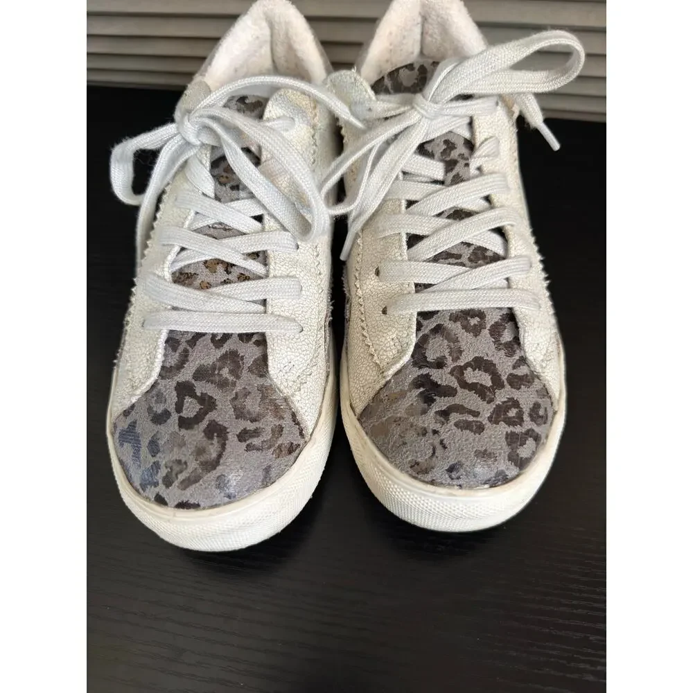 Very G Leopard Print Crackle Metallic Lace Up Sneakers Women’s Size 9.5